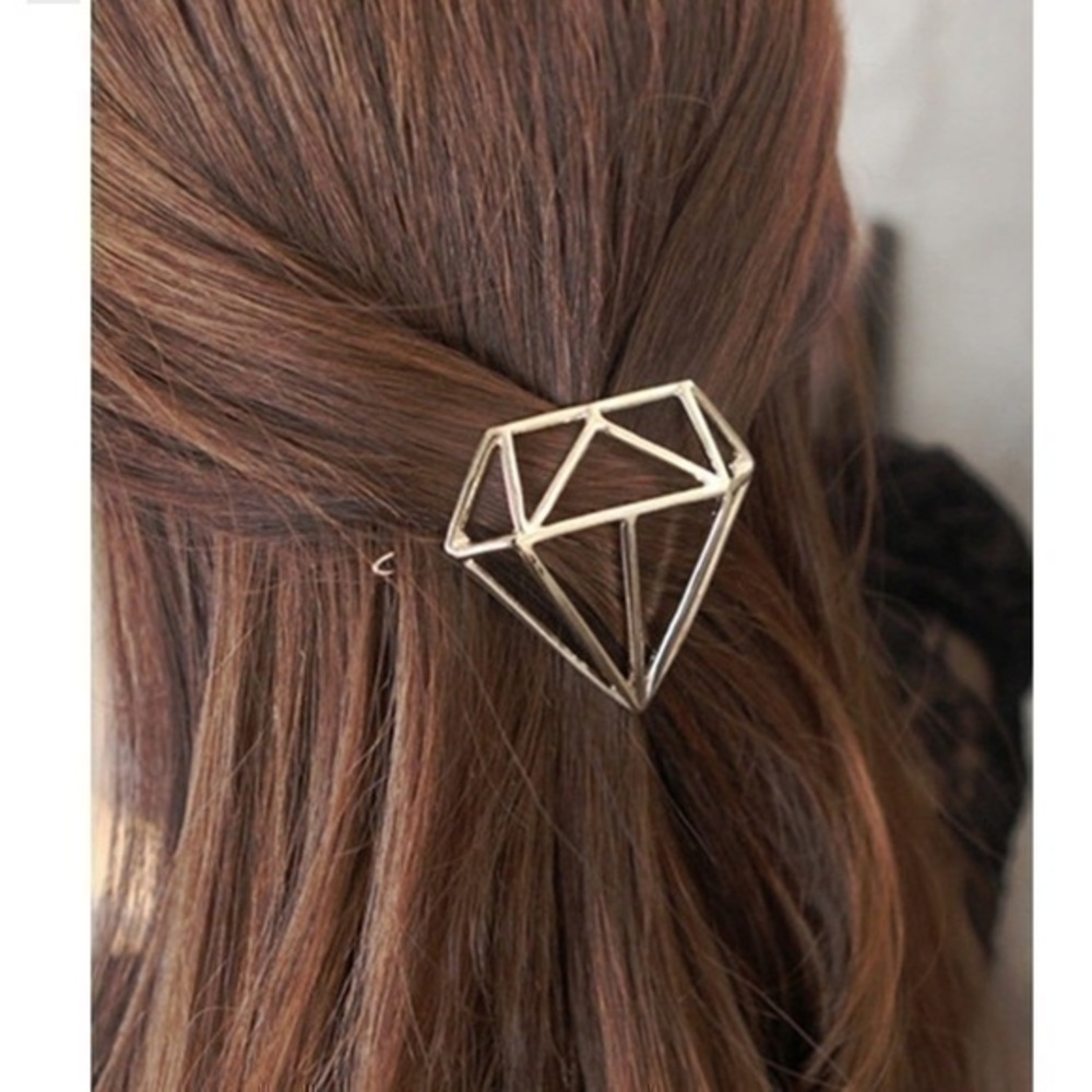 💋 NEW Diamond Shaped Hair Clip